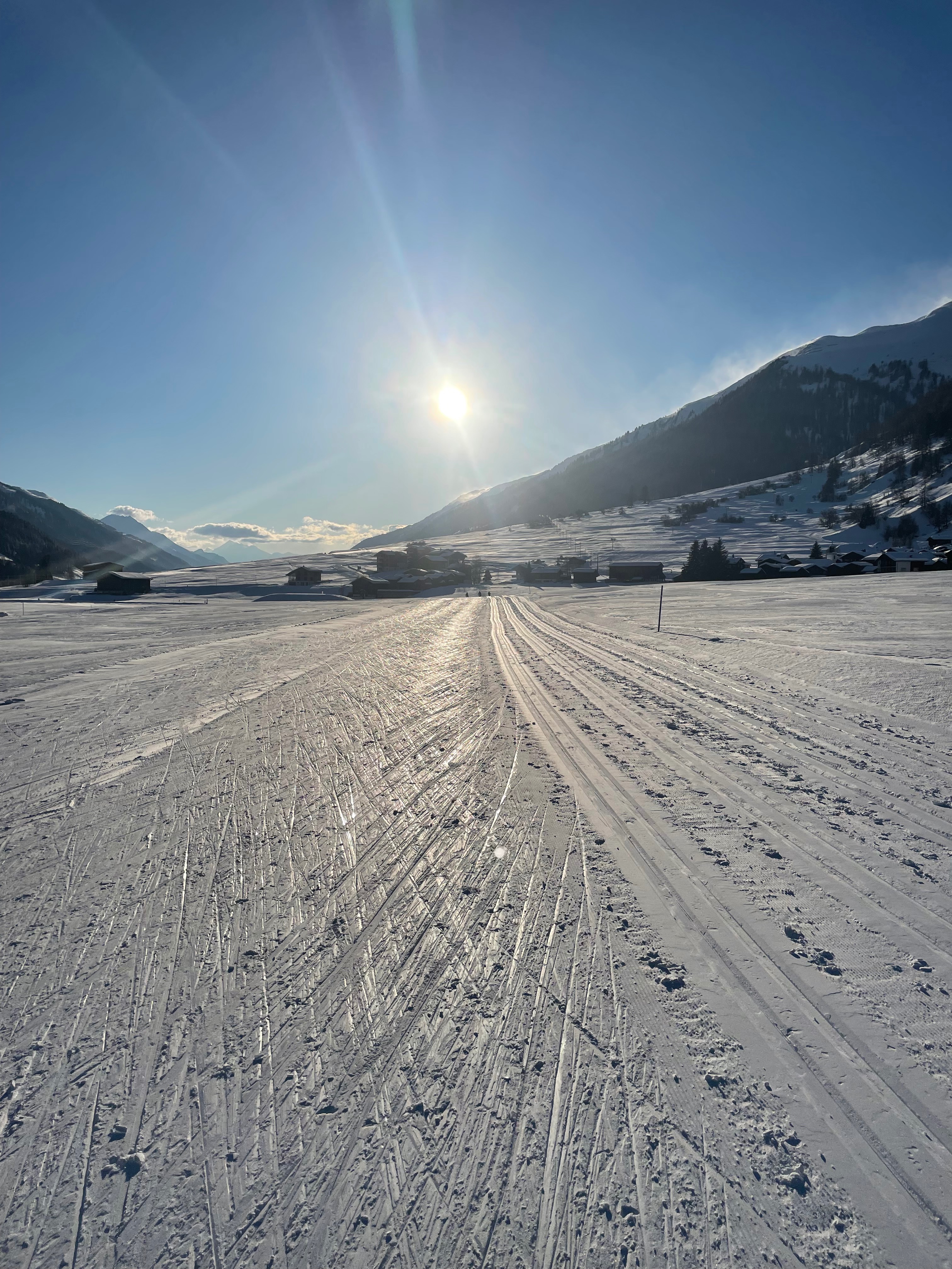 Sonnige Loipe durch das Goms